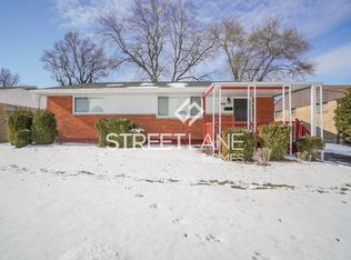 1461 Selkirk Rd, Columbus, OH 43227