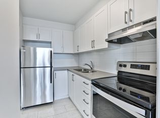 100 Maitland St #C, Toronto, ON M4Y 1E2