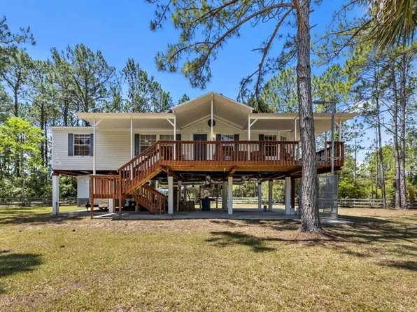 68 SE 330th St, Suwannee, FL 32692