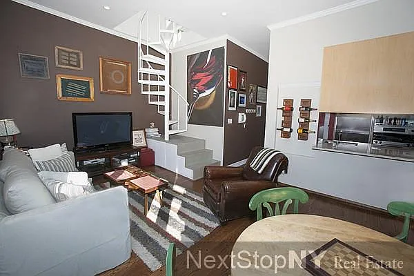 Sold by NextStopNY | media 1