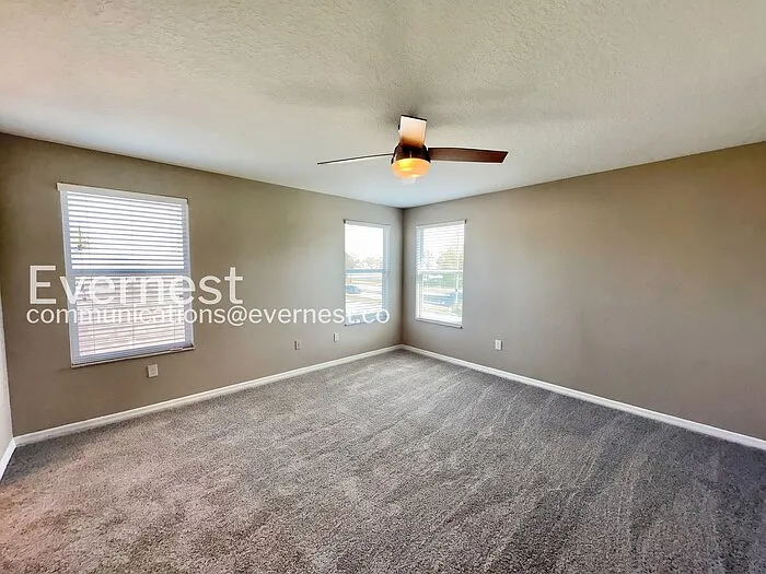 11211 Flora Springs Dr — Photo 12