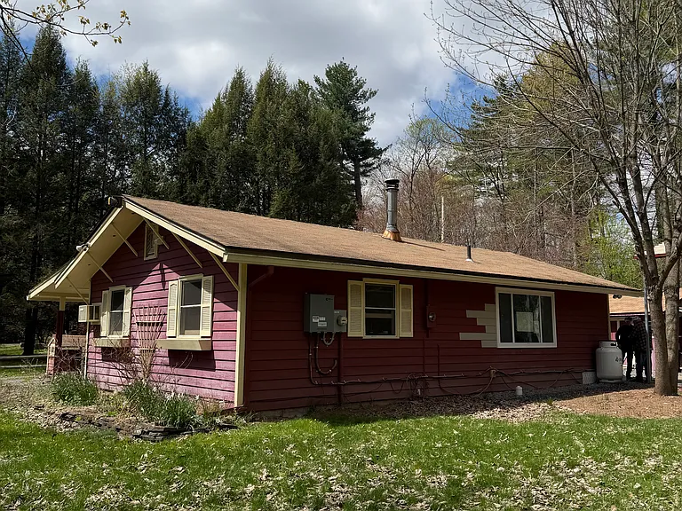 23 Cottonwood Ln — Photo 3