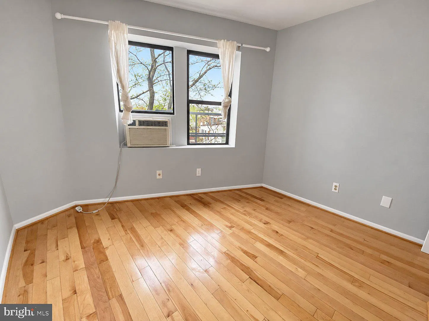 Ledroit Park Condominium Assoc — Photo 4