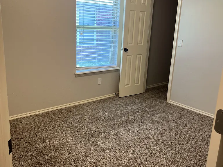 17612 Black Hawk Dr — Photo 16