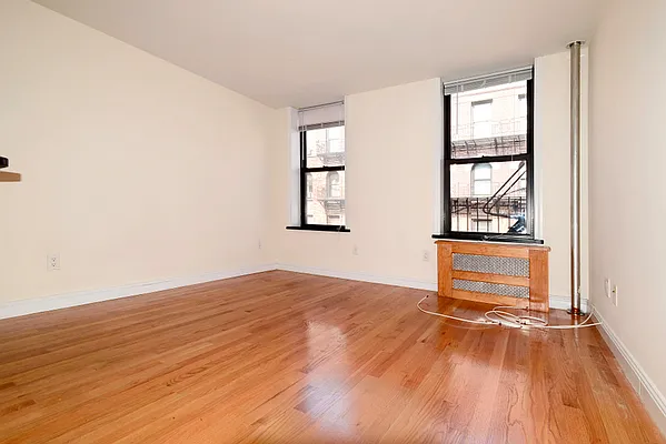 Rented by J Misrahi Realty Corp | media 25