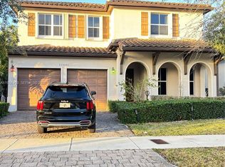Venetian Parc, Miami, FL 33187