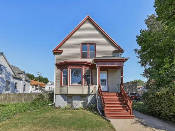 3672 East Munkwitz AVENUE, Cudahy, WI 53110