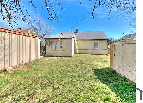 1321 Bellevidere Dr — Photo 14
