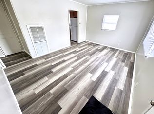 1112 Sunset Dr, Rantoul, IL 61866