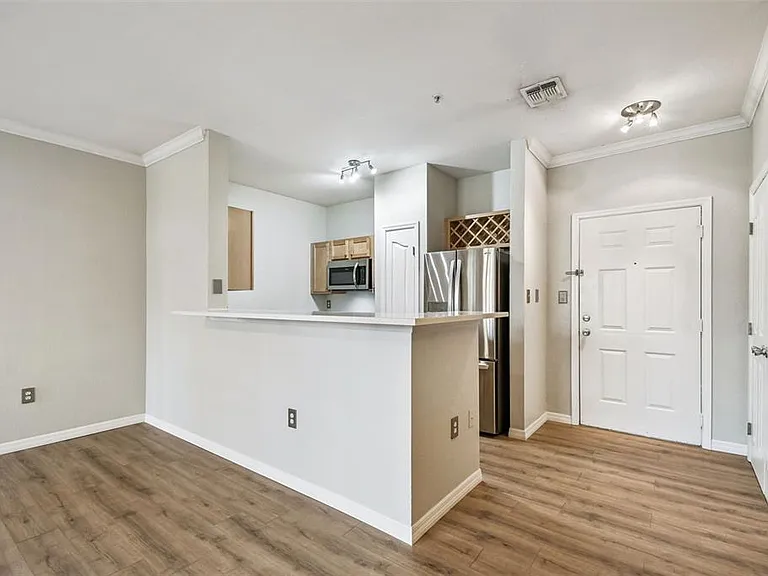 5000 Culbreath Key Way #1215 — Photo 8