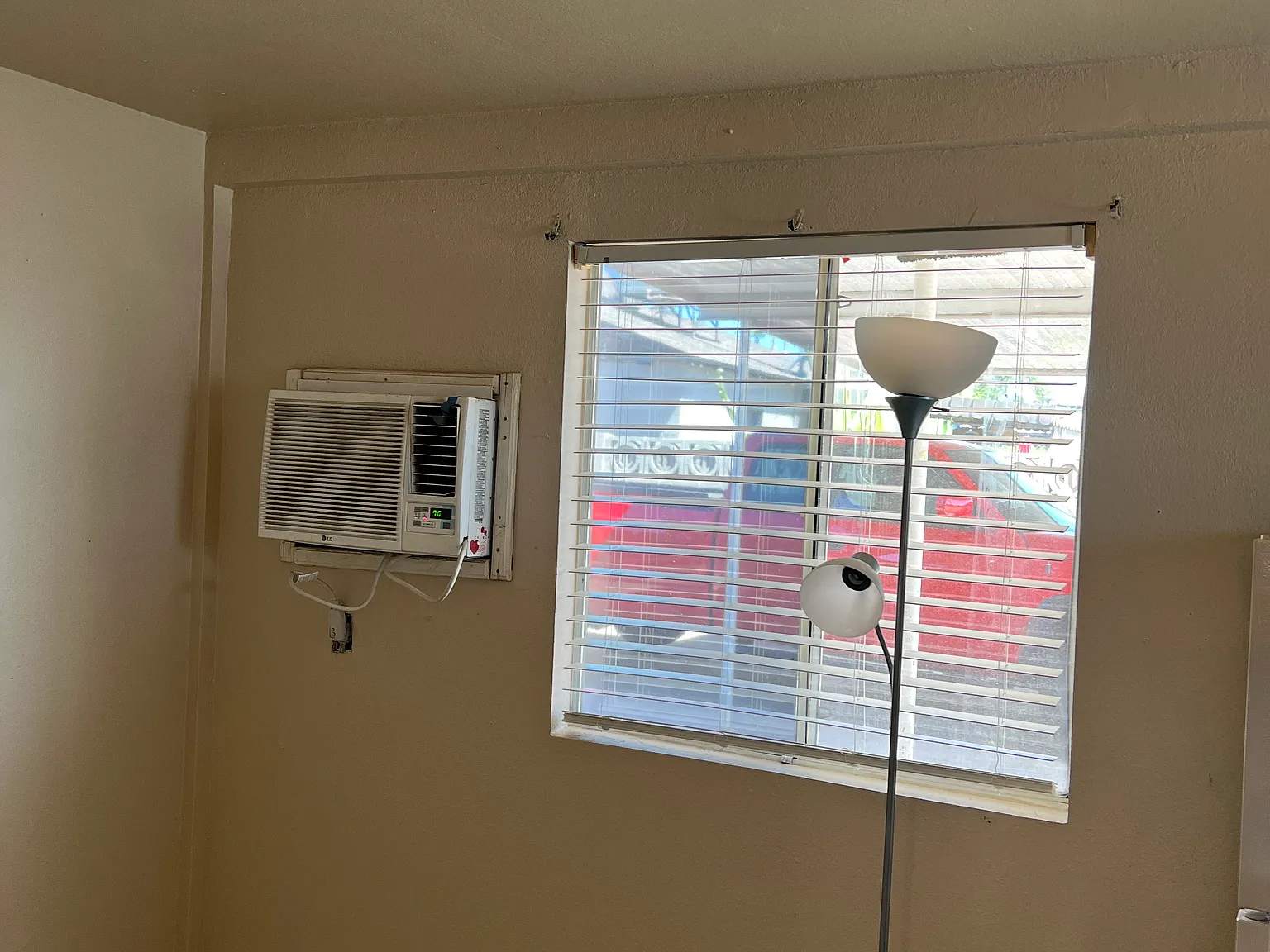 1 bed, 500 sqft, $700 — Photo 4