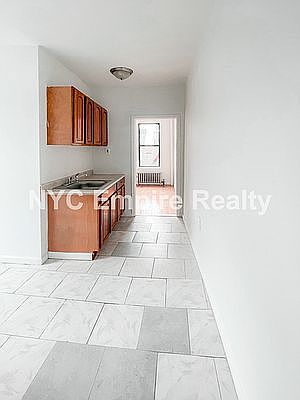 1st image of 508 E 13th St #19