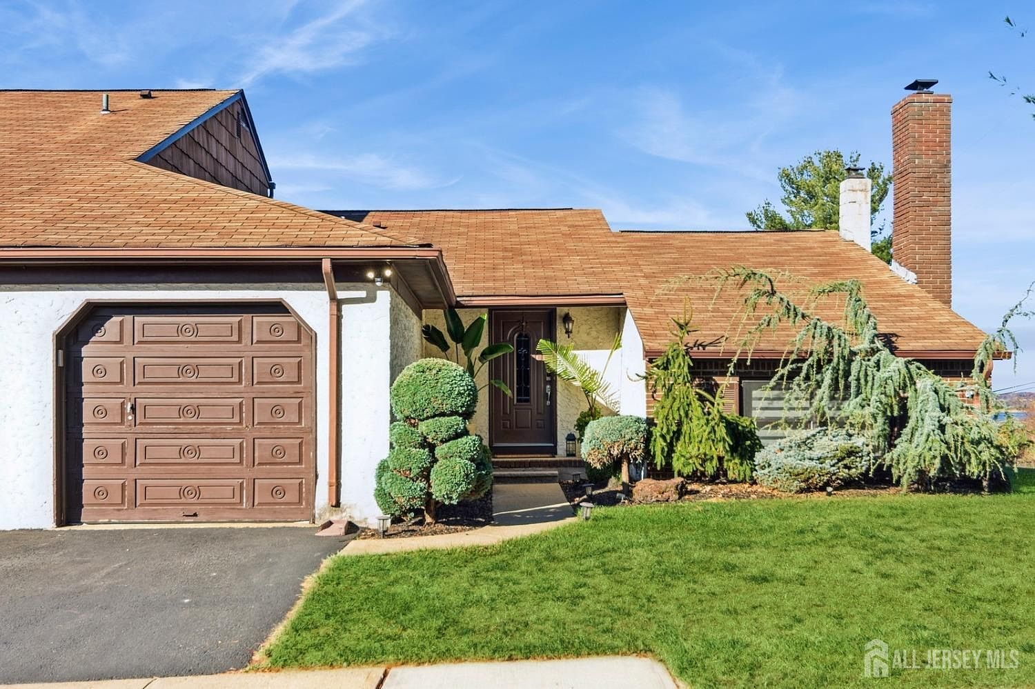 11 Canterbury Ct, Sayreville, NJ 08872 | Zillow