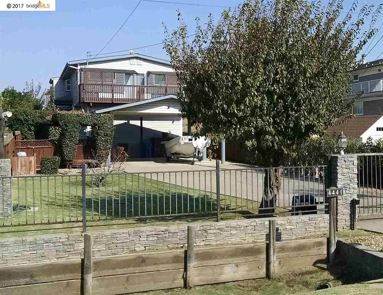 4441 Willow Rd photo 1