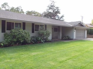 212 Johnston Rd, Sacramento, CA 95815