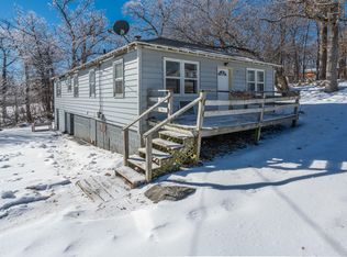 W4039 Woodland Dr, Lake Geneva, WI 53147