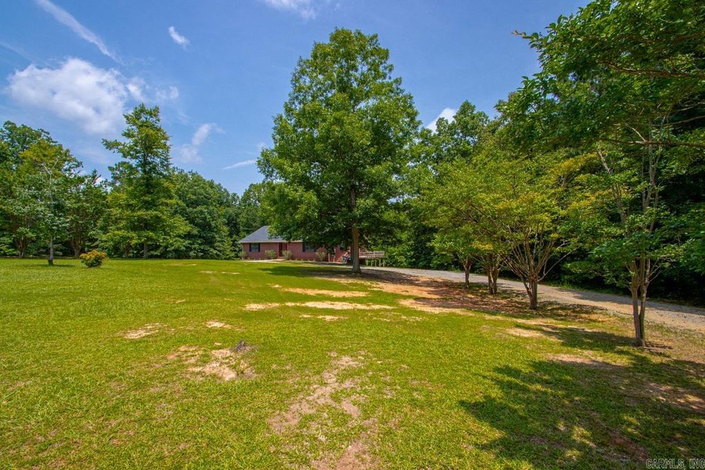 6618 Foxrun East End Dr, Mabelvale, AR - View 2