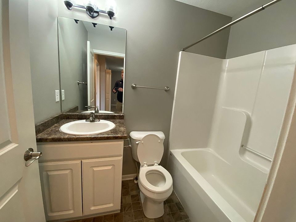 Fox Run Townhomes 3 808 E Lincoln Ave Indianola IA Zillow