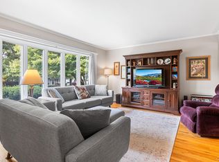 19 Donald Lane, Ossining, NY 10562