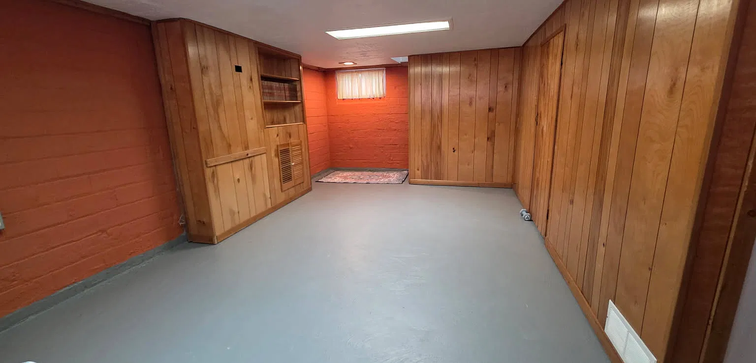 3 bed, 1176 sqft, $1,850 — Photo 4