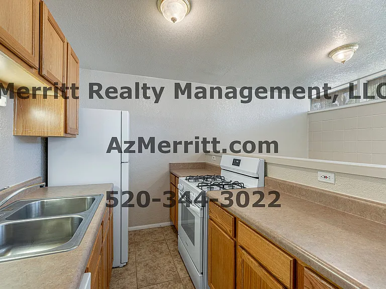 3647 E 2nd St #108 — Photo 14