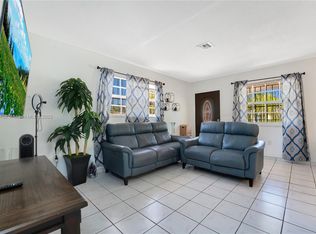 460 NE 75th St #2, Miami, FL 33138