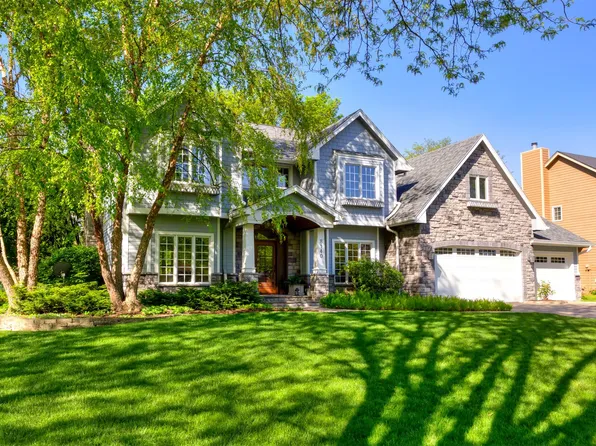 8140 Wellington Blvd, Johnston, IA 50131