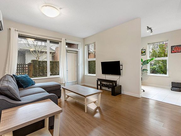 5th image of 9399 Odlin Rd #121