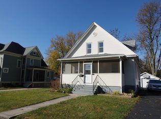 130 N Arthur Ave, Galesburg, IL 61401