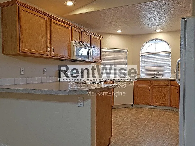 12343 W Abram Dr — Photo 7