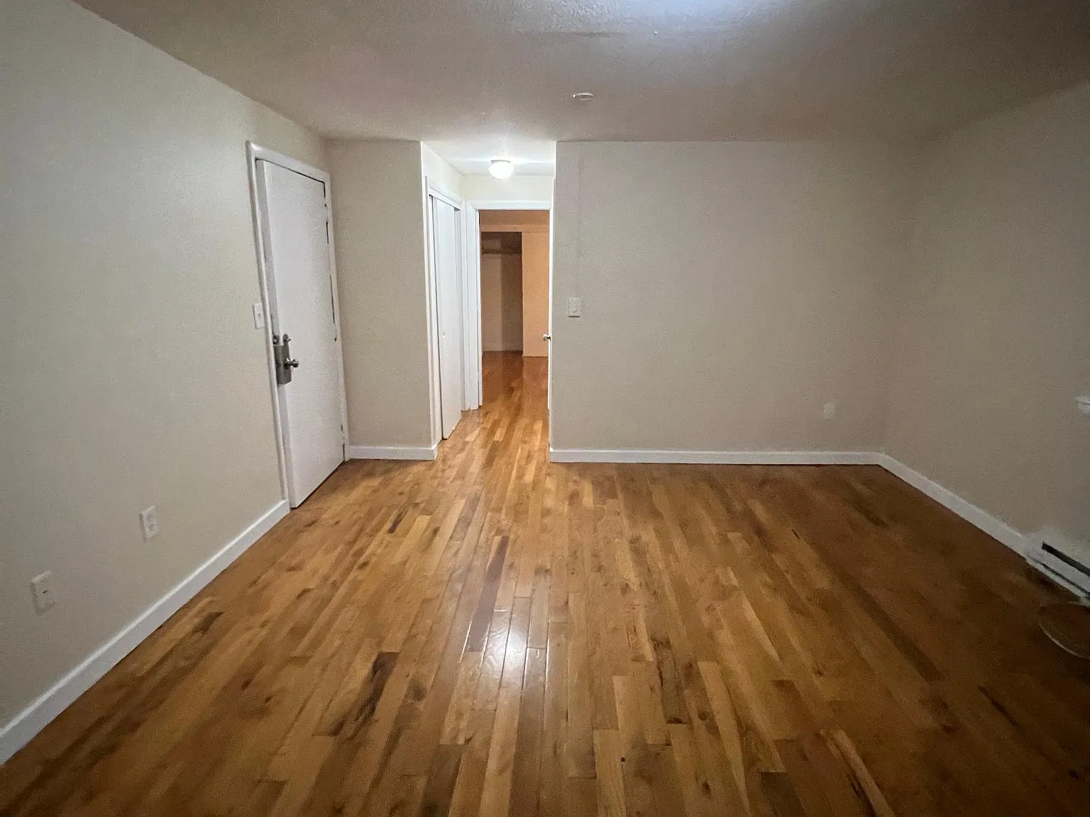1 bed, 600 sqft, $1,300 — Photo 4