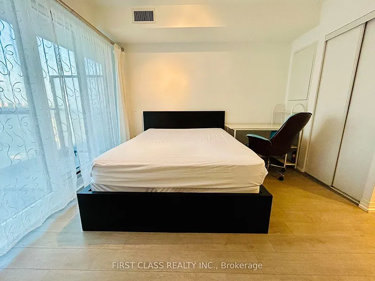 251 Jarvis St #1801 — Photo 10