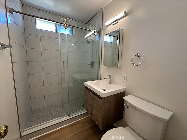 4754 Grace Ave — Photo 7