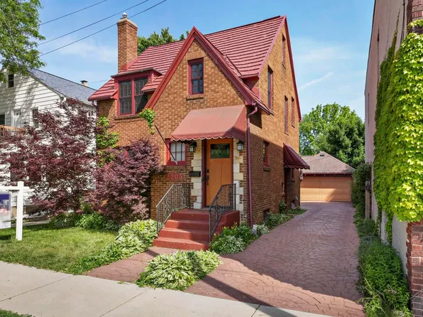 2205 E Washington Ave, Madison, WI 53704