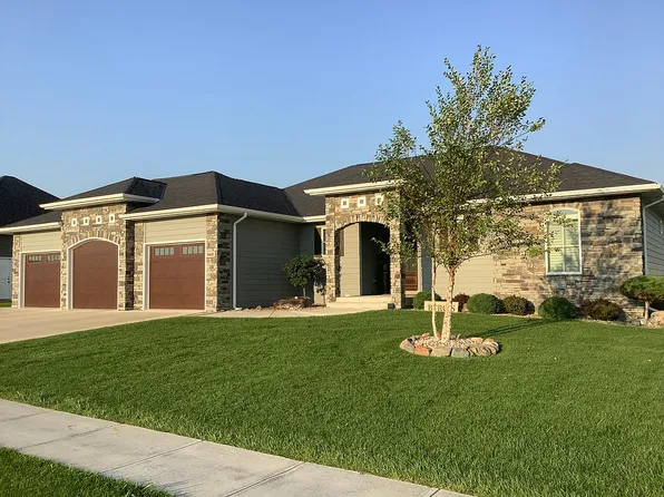 5810 R Ave, Kearney, NE 68847
