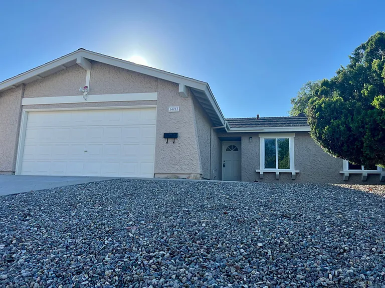 14713 Helen Park Ln — Photo 1