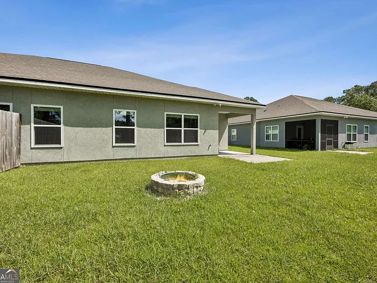 326 Gary Cir — Photo 36