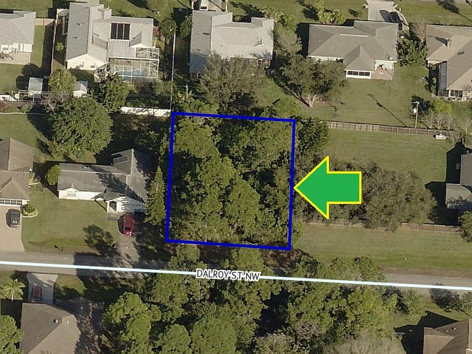 1st image of 1717 Dalroy St NW