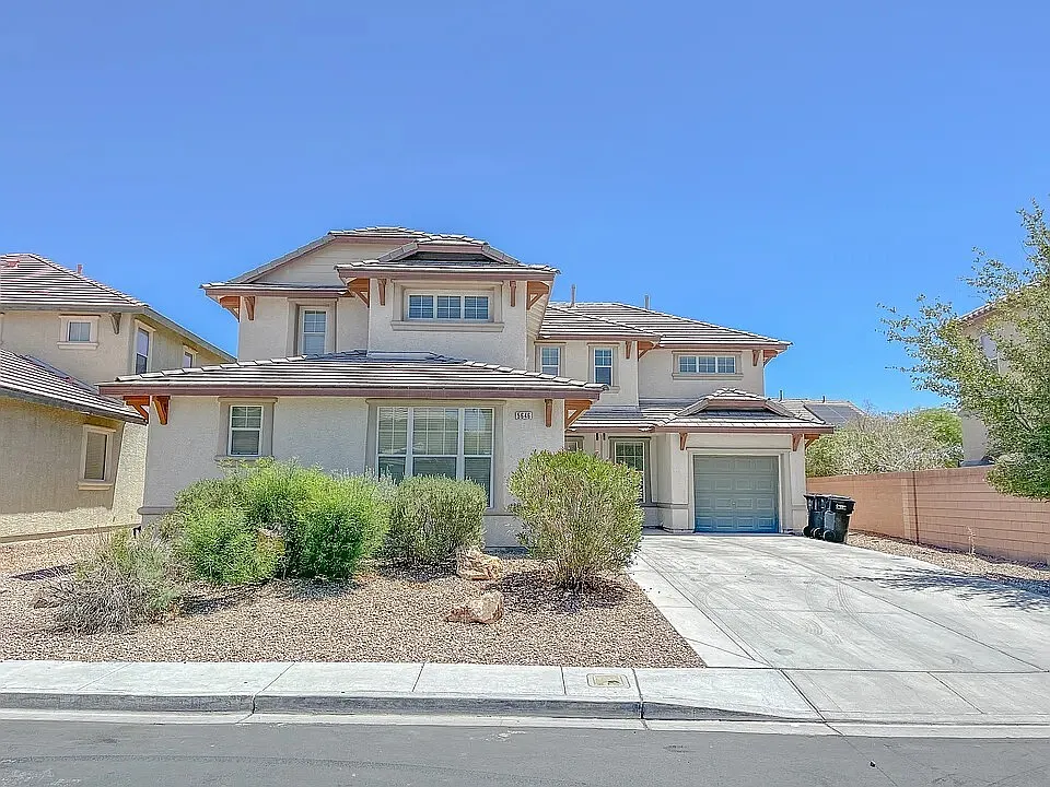 5646 Saint Elias St