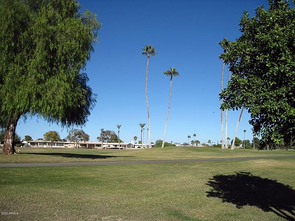 3rd image of 11014 W Palmeras Dr