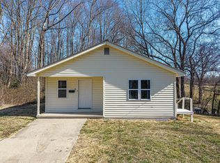 166 Rainbow Circle Rd, Pine Knot, KY 42635