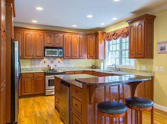 4th image of 1513 Southpointe Dr #0