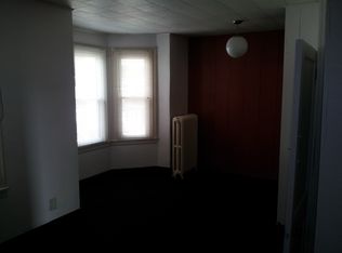 19 Sunshine Rd, Upper Darby, PA 19082