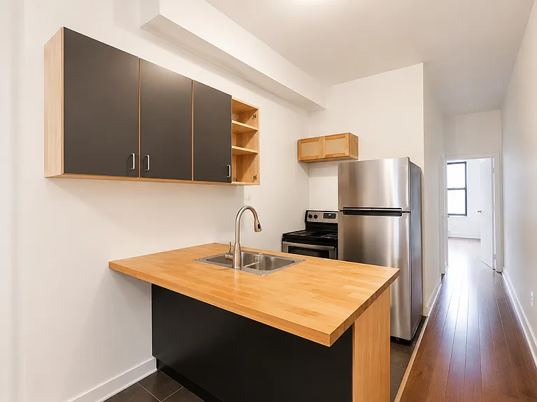 311 Troutman St #1S — Photo 2