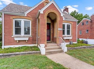 112 E Circle Dr, Jefferson City, MO 65109