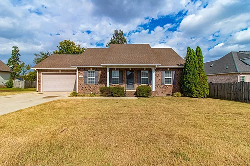 4910 Court Dr Photo 1