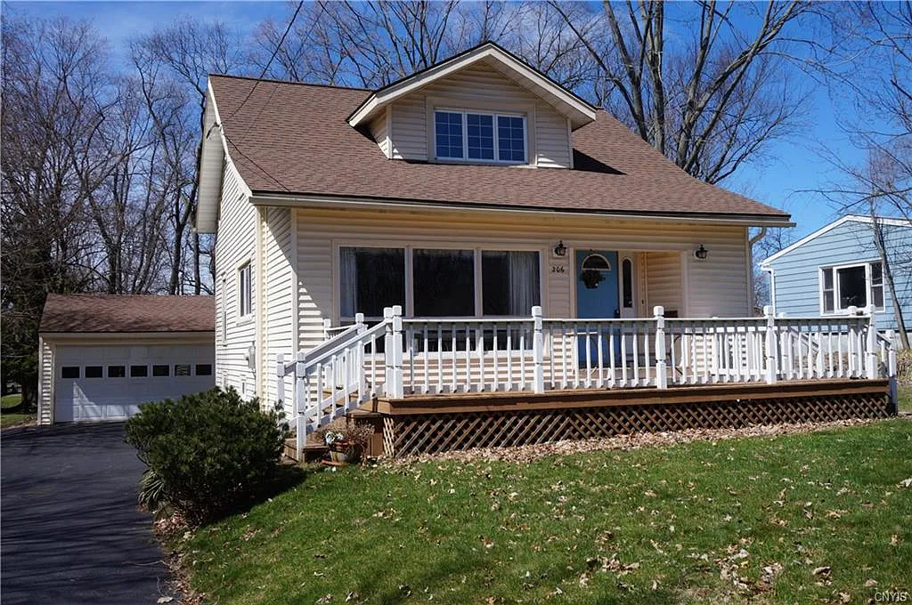 206 Meyers Rd photo 1