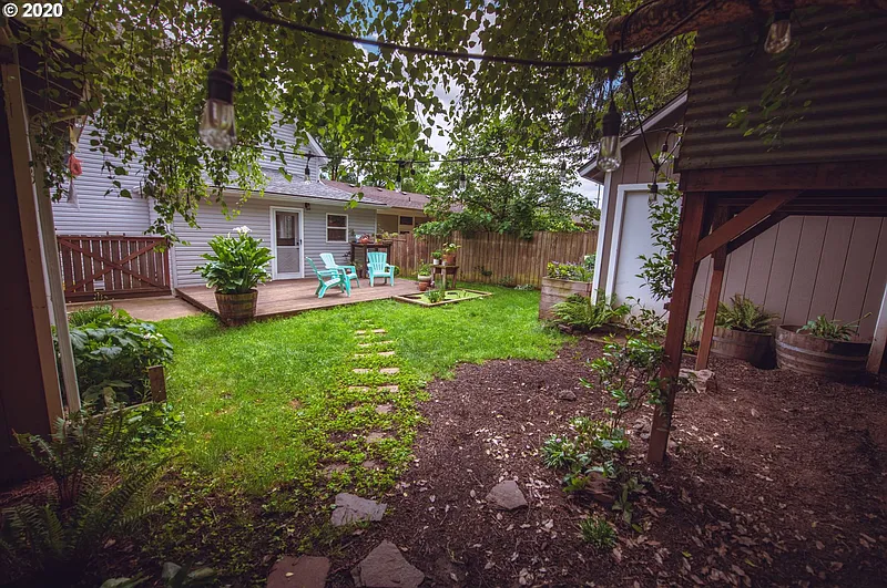 Thumbnail 12