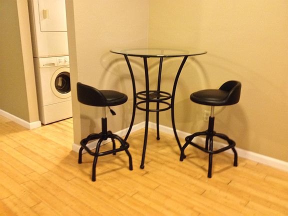 5th image of 818 Carrier Creek Blvd NE APT 202