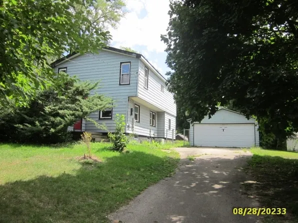 527 W 7th St, Rock Falls, IL 61071